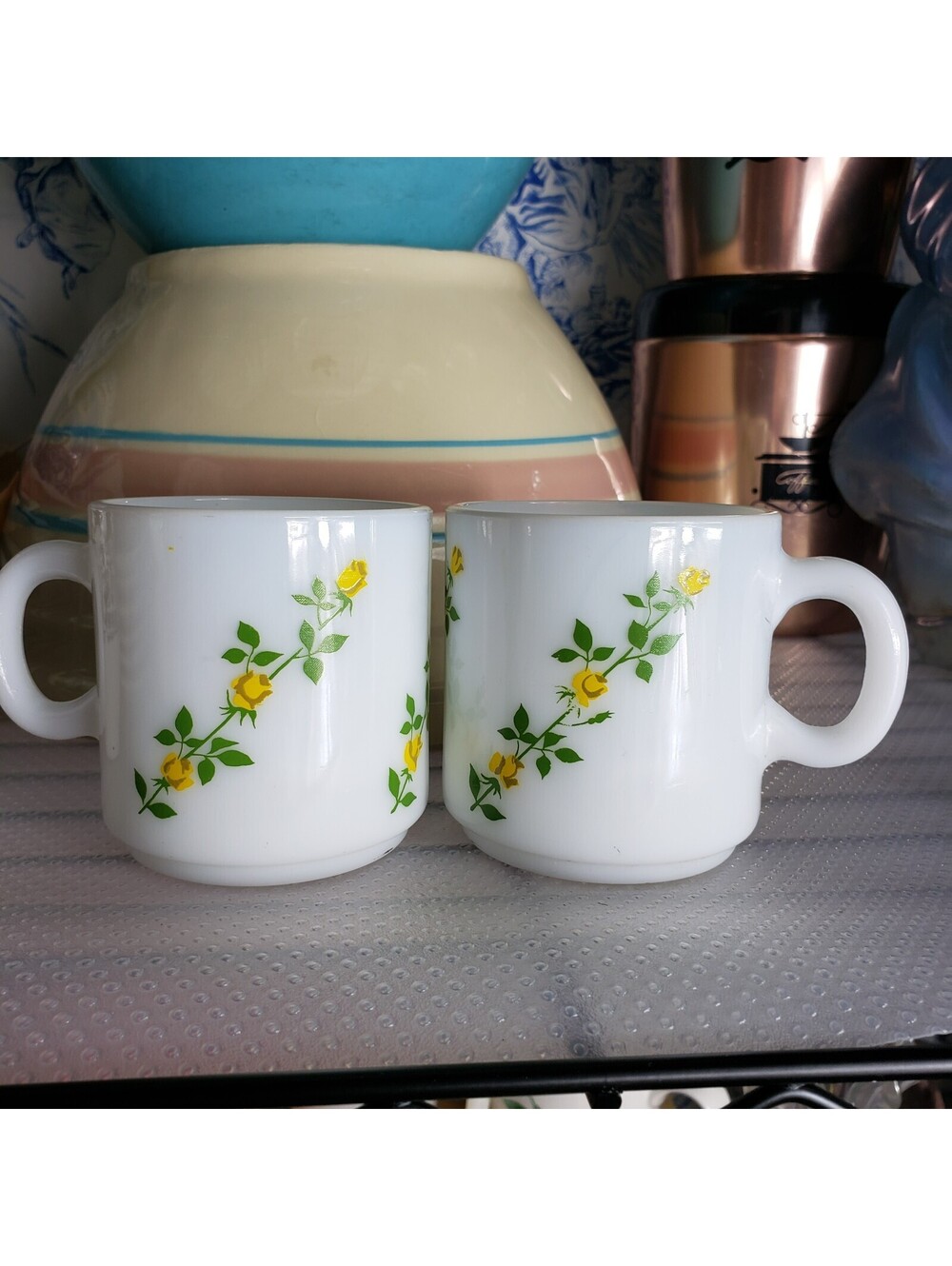 Vtg Climbing Yellow Roses on Vine Milk Glass Mugs Stackable Lot of 2 Excellent